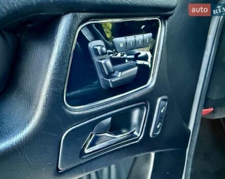 Серый Мерседес Г-Класс, объемом двигателя 2.99 л и пробегом 140 тыс. км за 59999 $, фото 81 на Automoto.ua