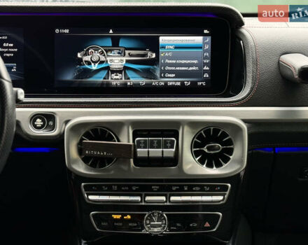 Серый Мерседес Г-Класс, объемом двигателя 3.98 л и пробегом 70 тыс. км за 128000 $, фото 28 на Automoto.ua