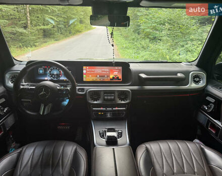 Серый Мерседес Г-Класс, объемом двигателя 3.98 л и пробегом 106 тыс. км за 125000 $, фото 11 на Automoto.ua