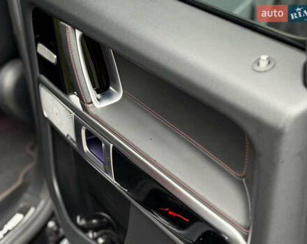 Серый Мерседес Г-Класс, объемом двигателя 3.98 л и пробегом 70 тыс. км за 128000 $, фото 22 на Automoto.ua