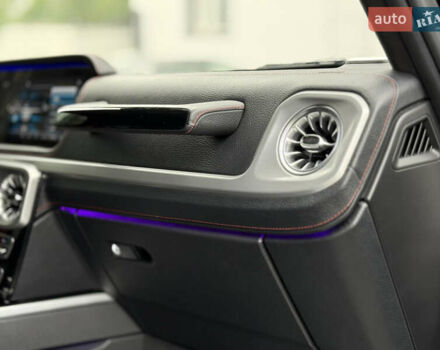 Серый Мерседес Г-Класс, объемом двигателя 3.98 л и пробегом 70 тыс. км за 128000 $, фото 17 на Automoto.ua