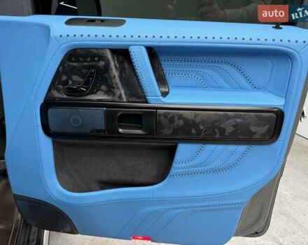 Сірий Мерседес Г-Клас, об'ємом двигуна 3.98 л та пробігом 15 тис. км за 365000 $, фото 56 на Automoto.ua