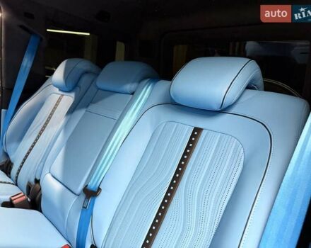 Сірий Мерседес Г-Клас, об'ємом двигуна 3.98 л та пробігом 15 тис. км за 365000 $, фото 47 на Automoto.ua