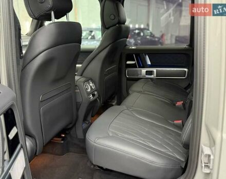 Сірий Мерседес Г-Клас, об'ємом двигуна 0 л та пробігом 4 тис. км за 196019 $, фото 37 на Automoto.ua