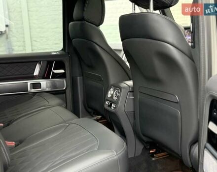 Сірий Мерседес Г-Клас, об'ємом двигуна 0 л та пробігом 4 тис. км за 196019 $, фото 44 на Automoto.ua