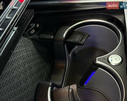 Сірий Мерседес Г-Клас, об'ємом двигуна 0 л та пробігом 4 тис. км за 196019 $, фото 32 на Automoto.ua