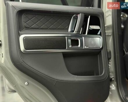 Сірий Мерседес Г-Клас, об'ємом двигуна 0 л та пробігом 4 тис. км за 196019 $, фото 34 на Automoto.ua