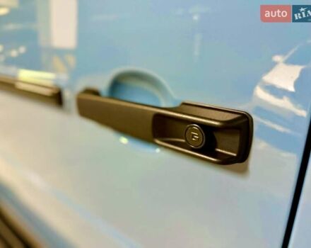 Синий Мерседес Г-Класс, объемом двигателя 3.98 л и пробегом 4 тыс. км за 329000 $, фото 9 на Automoto.ua