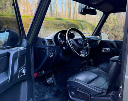 Зелений Мерседес Г-Клас, об'ємом двигуна 4.97 л та пробігом 380 тис. км за 37000 $, фото 3 на Automoto.ua