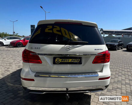 Білий Мерседес ГЛ 350, об'ємом двигуна 3 л та пробігом 243 тис. км за 26000 $, фото 4 на Automoto.ua