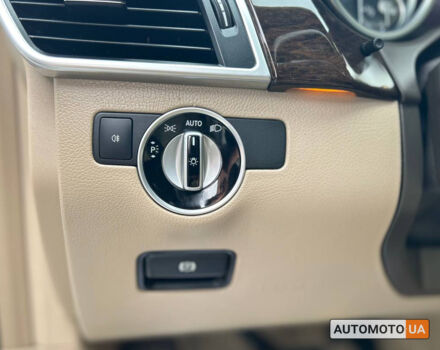 Белый Мерседес ГЛ 450, объемом двигателя 3 л и пробегом 158 тыс. км за 35999 $, фото 8 на Automoto.ua