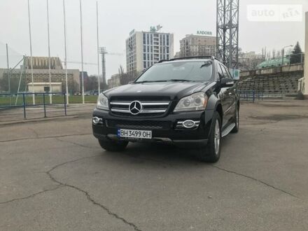 Мерседес ГЛ 450 2006 в Одессе на Automoto.ua Черный Мерседес ГЛ 450, объемом двигателя 4.7 л и пробегом 213 тыс. км за 13000 $, фото 1 на Automoto.ua