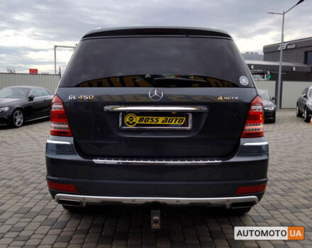 Сірий Мерседес ГЛ 450, об'ємом двигуна 4.7 л та пробігом 211 тис. км за 16800 $, фото 5 на Automoto.ua