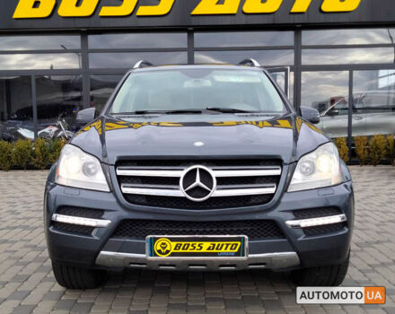 Сірий Мерседес ГЛ 450, об'ємом двигуна 4.7 л та пробігом 211 тис. км за 16800 $, фото 1 на Automoto.ua