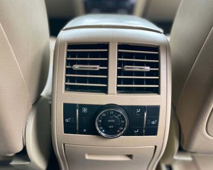 Серый Мерседес ГЛ 500, объемом двигателя 5.5 л и пробегом 330 тыс. км за 15500 $, фото 14 на Automoto.ua