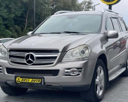 Серый Мерседес ГЛ 500, объемом двигателя 5.5 л и пробегом 330 тыс. км за 15500 $, фото 2 на Automoto.ua