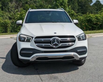 Белый Мерседес ГЛ-класс, объемом двигателя 2 л и пробегом 33 тыс. км за 42000 $, фото 1 на Automoto.ua