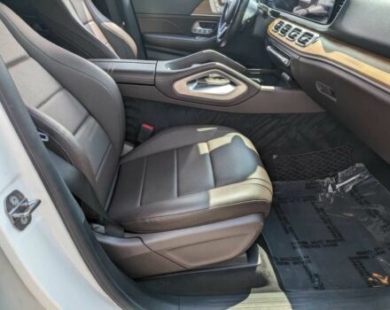 Белый Мерседес ГЛ-класс, объемом двигателя 2 л и пробегом 33 тыс. км за 42000 $, фото 16 на Automoto.ua