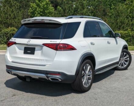 Белый Мерседес ГЛ-класс, объемом двигателя 2 л и пробегом 33 тыс. км за 42000 $, фото 5 на Automoto.ua