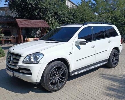 Белый Мерседес ГЛ-класс, объемом двигателя 5.46 л и пробегом 240 тыс. км за 15500 $, фото 29 на Automoto.ua