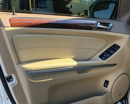 Білий Мерседес ГЛ-Клас, об'ємом двигуна 5.46 л та пробігом 220 тис. км за 15900 $, фото 36 на Automoto.ua