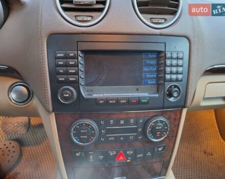 Белый Мерседес ГЛ-класс, объемом двигателя 5.46 л и пробегом 290 тыс. км за 13349 $, фото 8 на Automoto.ua