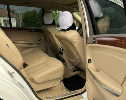 Білий Мерседес ГЛ-Клас, об'ємом двигуна 4.7 л та пробігом 331 тис. км за 11200 $, фото 34 на Automoto.ua