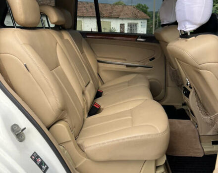 Білий Мерседес ГЛ-Клас, об'ємом двигуна 4.7 л та пробігом 331 тис. км за 11200 $, фото 35 на Automoto.ua