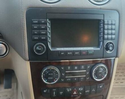 Белый Мерседес ГЛ-класс, объемом двигателя 5.46 л и пробегом 194 тыс. км за 15900 $, фото 19 на Automoto.ua