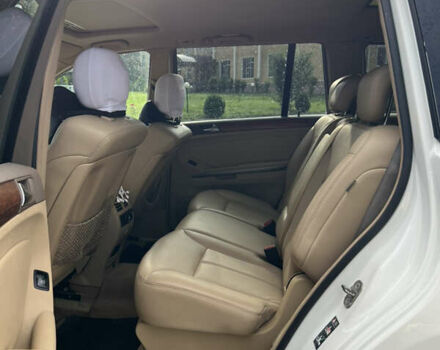 Білий Мерседес ГЛ-Клас, об'ємом двигуна 4.7 л та пробігом 331 тис. км за 11200 $, фото 30 на Automoto.ua