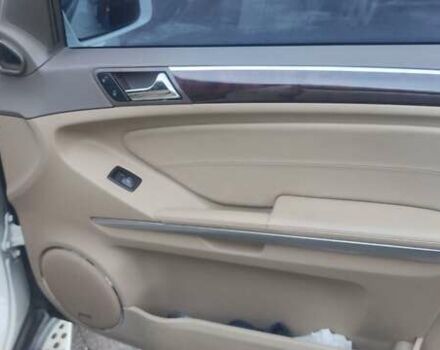 Білий Мерседес ГЛ-Клас, об'ємом двигуна 5.46 л та пробігом 194 тис. км за 11999 $, фото 27 на Automoto.ua