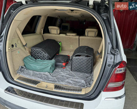 Білий Мерседес ГЛ-Клас, об'ємом двигуна 5.46 л та пробігом 381 тис. км за 11299 $, фото 4 на Automoto.ua