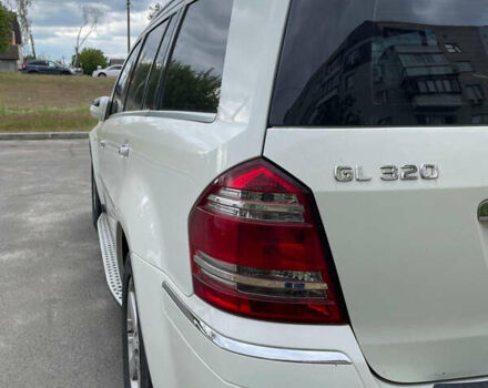 Белый Мерседес ГЛ-класс, объемом двигателя 2.99 л и пробегом 307 тыс. км за 16000 $, фото 6 на Automoto.ua