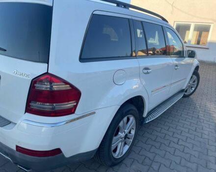 Белый Мерседес ГЛ-класс, объемом двигателя 4.7 л и пробегом 269 тыс. км за 4100 $, фото 1 на Automoto.ua