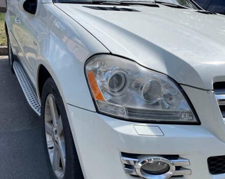 Белый Мерседес ГЛ-класс, объемом двигателя 2.99 л и пробегом 307 тыс. км за 16000 $, фото 4 на Automoto.ua