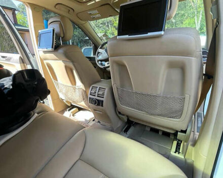 Белый Мерседес ГЛ-класс, объемом двигателя 2.99 л и пробегом 307 тыс. км за 16000 $, фото 18 на Automoto.ua