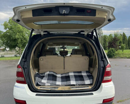 Білий Мерседес ГЛ-Клас, об'ємом двигуна 4.7 л та пробігом 331 тис. км за 11200 $, фото 32 на Automoto.ua