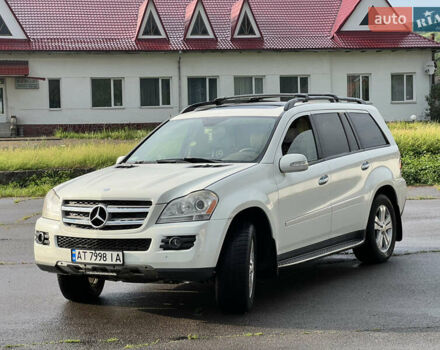 Білий Мерседес ГЛ-Клас, об'ємом двигуна 4.7 л та пробігом 331 тис. км за 11200 $, фото 19 на Automoto.ua