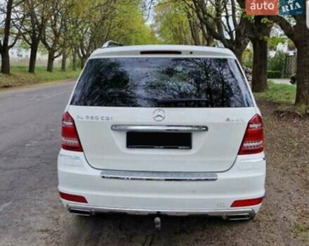 Белый Мерседес ГЛ-класс, объемом двигателя 2.99 л и пробегом 297 тыс. км за 16400 $, фото 7 на Automoto.ua