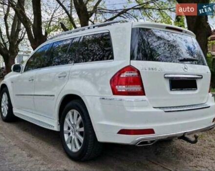 Белый Мерседес ГЛ-класс, объемом двигателя 2.99 л и пробегом 297 тыс. км за 16400 $, фото 12 на Automoto.ua
