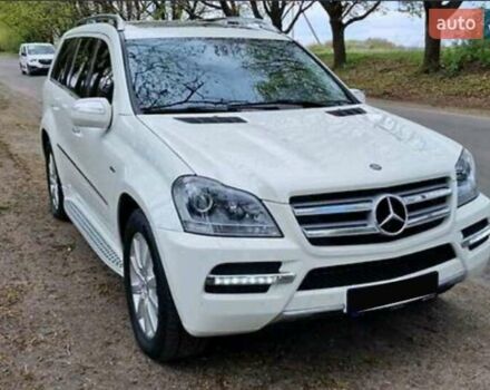Белый Мерседес ГЛ-класс, объемом двигателя 2.99 л и пробегом 297 тыс. км за 16400 $, фото 4 на Automoto.ua
