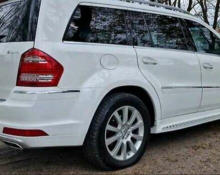 Белый Мерседес ГЛ-класс, объемом двигателя 2.99 л и пробегом 297 тыс. км за 16400 $, фото 5 на Automoto.ua