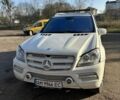 Белый Мерседес ГЛ-класс, объемом двигателя 4.7 л и пробегом 370 тыс. км за 15900 $, фото 1 на Automoto.ua