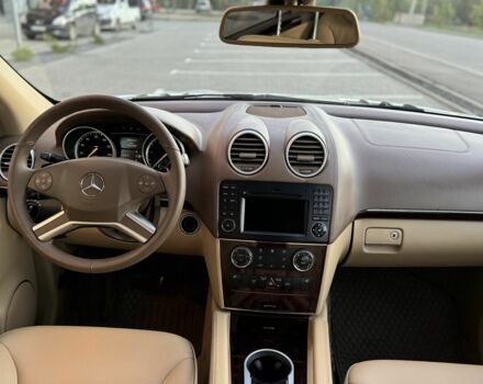 Білий Мерседес ГЛ-Клас, об'ємом двигуна 3 л та пробігом 230 тис. км за 14500 $, фото 7 на Automoto.ua