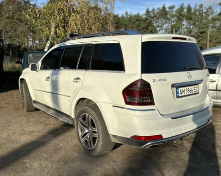 Белый Мерседес ГЛ-класс, объемом двигателя 4.66 л и пробегом 370 тыс. км за 19900 $, фото 2 на Automoto.ua