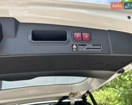 Білий Мерседес ГЛ-Клас, об'ємом двигуна 5.46 л та пробігом 224 тис. км за 16999 $, фото 20 на Automoto.ua