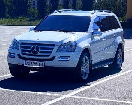 Білий Мерседес ГЛ-Клас, об'ємом двигуна 5.5 л та пробігом 152 тис. км за 23000 $, фото 12 на Automoto.ua