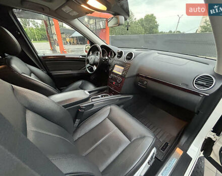 Білий Мерседес ГЛ-Клас, об'ємом двигуна 5.46 л та пробігом 224 тис. км за 16999 $, фото 9 на Automoto.ua