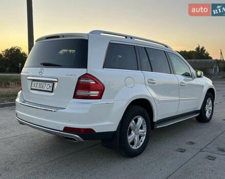 Белый Мерседес ГЛ-класс, объемом двигателя 2.99 л и пробегом 160 тыс. км за 18500 $, фото 16 на Automoto.ua