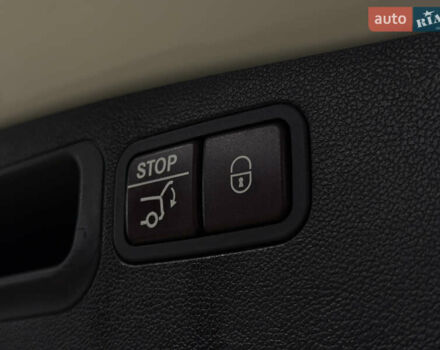 Белый Мерседес ГЛ-класс, объемом двигателя 2.99 л и пробегом 205 тыс. км за 18999 $, фото 27 на Automoto.ua